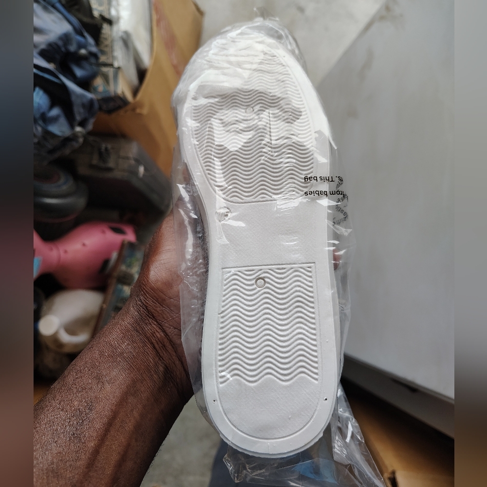 Steve Madden - Picture 5 of 5